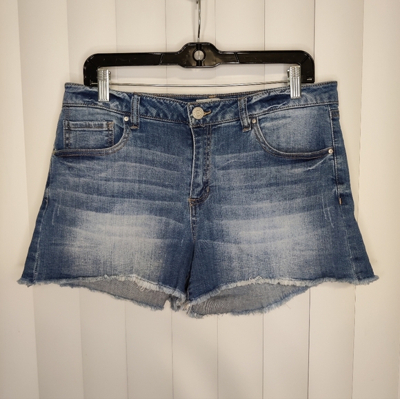 refuge Pants - Refuge Jean Shorts size 12